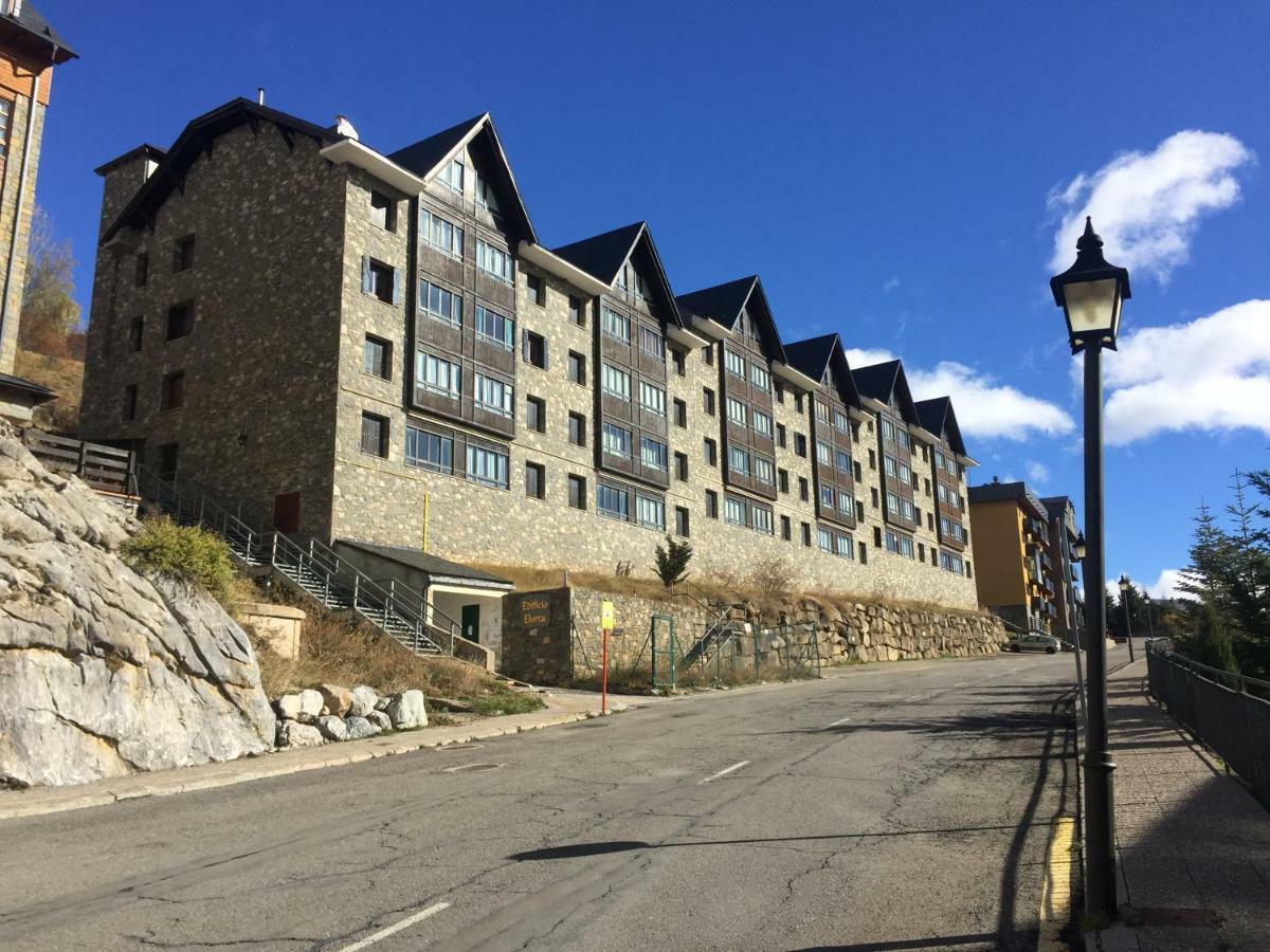 Ski & Relax Apartment Formigal Bagian luar foto